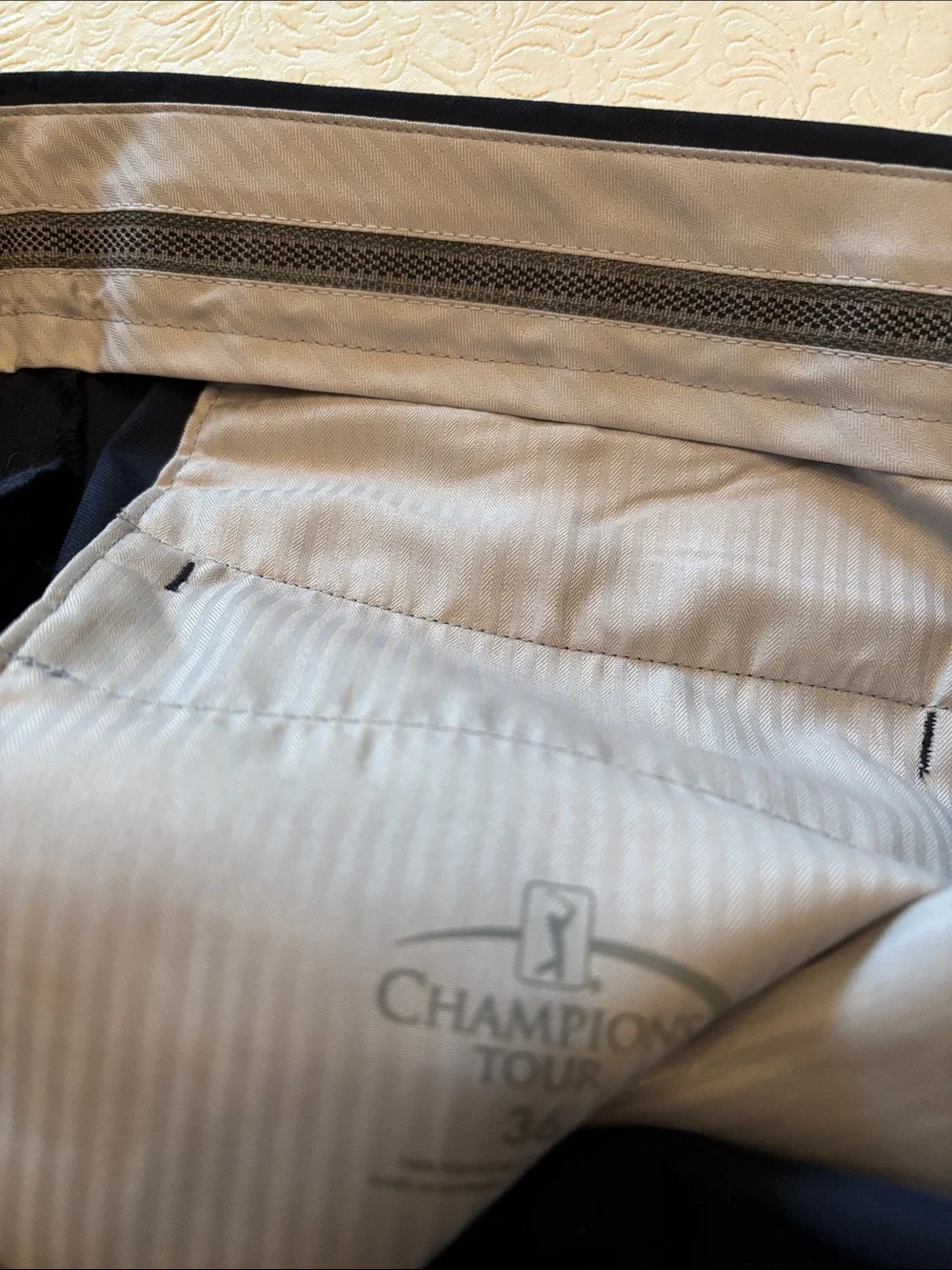 Champion Men's Flat Front Golf Shorts in Navy